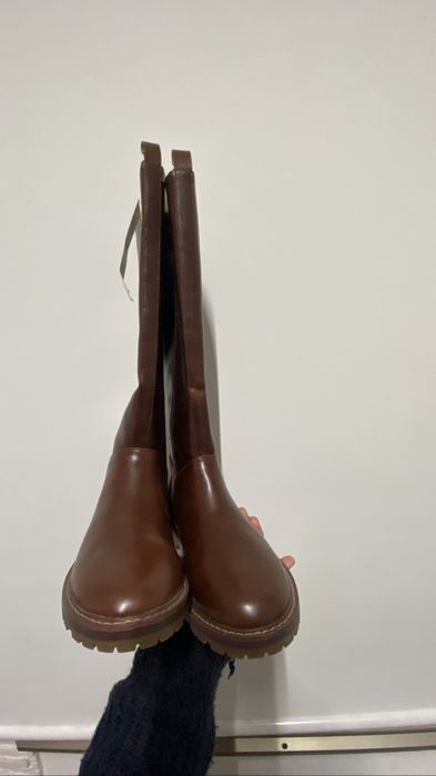 Ghete unisex mărimea 35