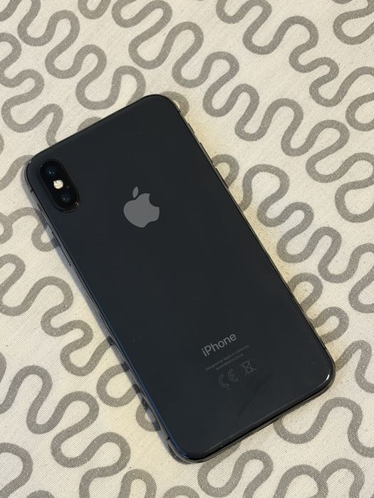 iPhone X, 64Gb, neverlocked, ecran crapat, functioneaza perfect