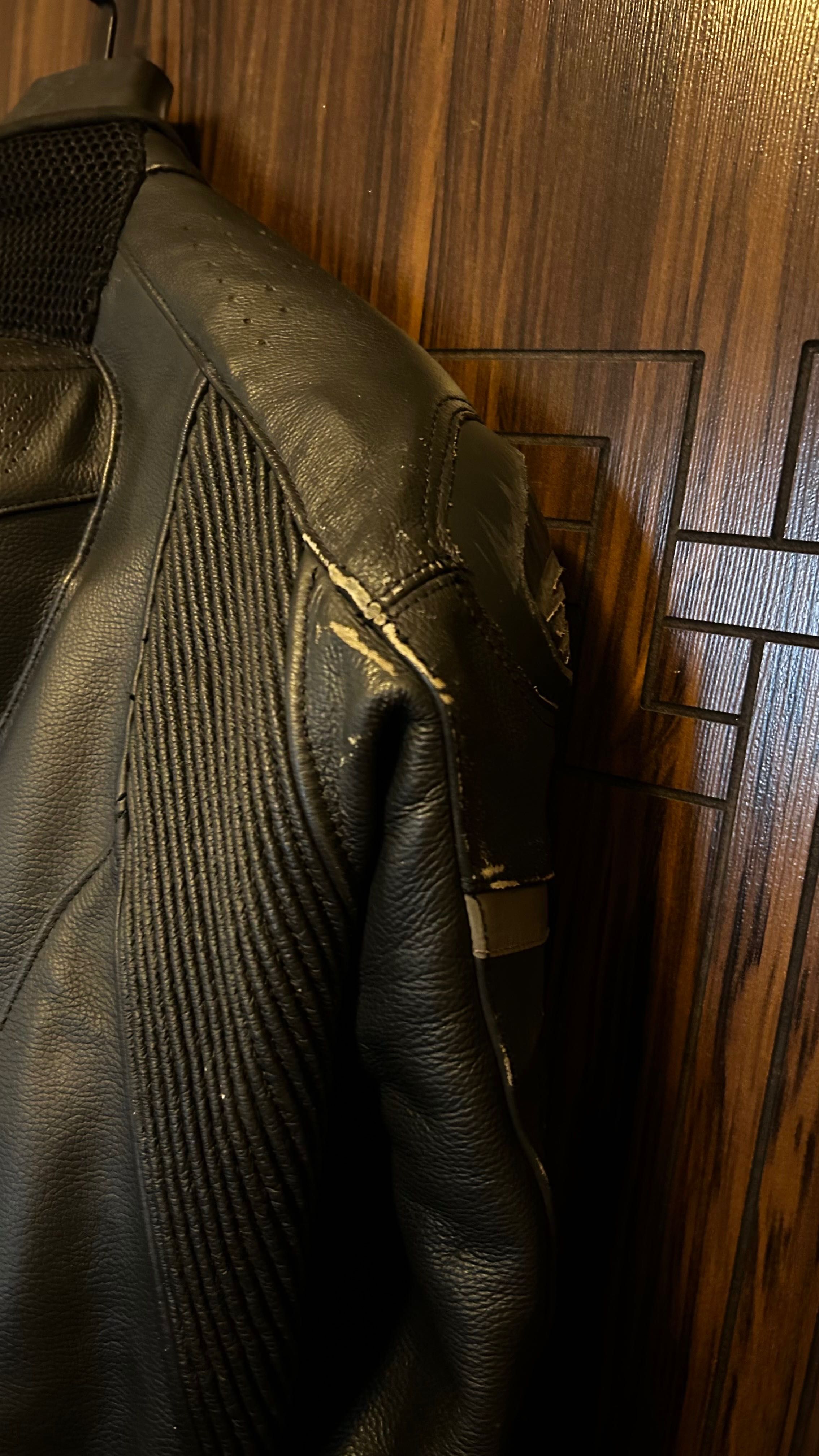 Alpinestars Motegi V3 двуделен екип – размер EUR 50 / USA 40