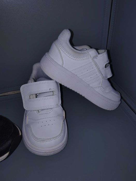 Детски обувки Adidas