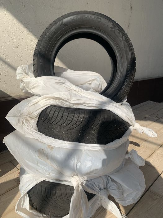 Kumho в идеальном состоянии.195/60/R15