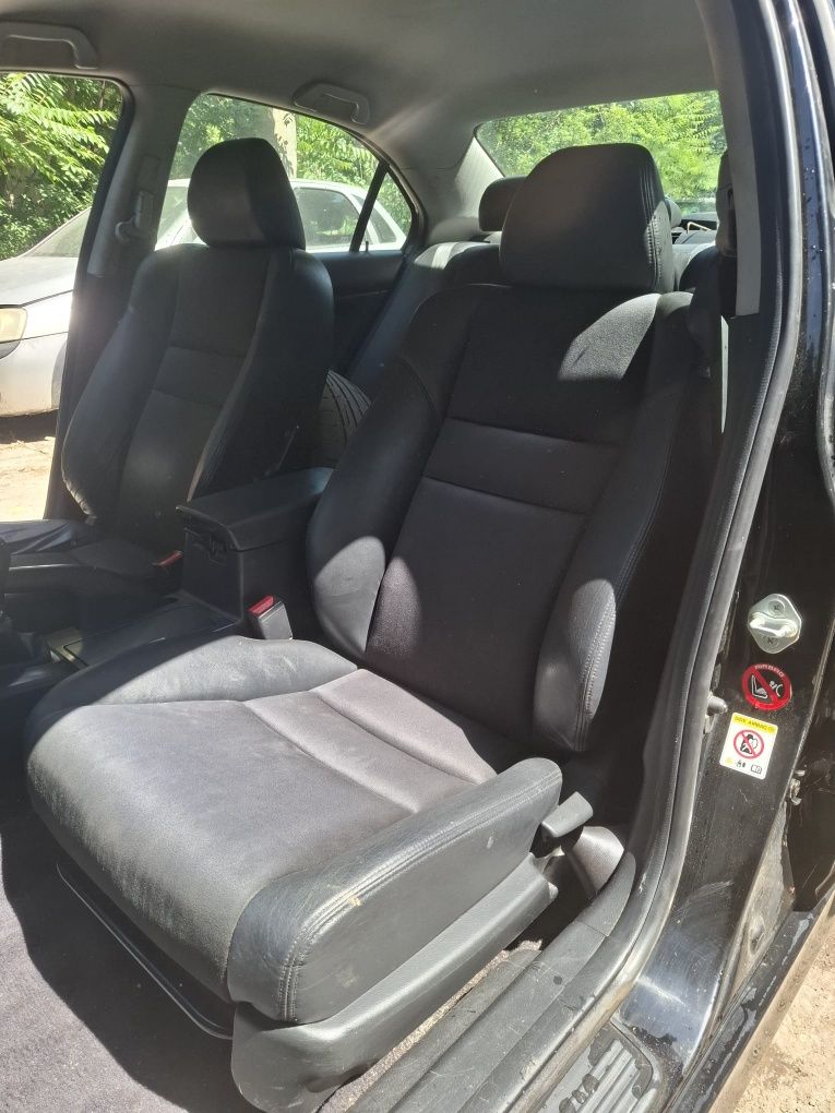 Dezmembrez Honda Accord CN1 2.2diesel Piele Jante OEM 17" Fara rugina