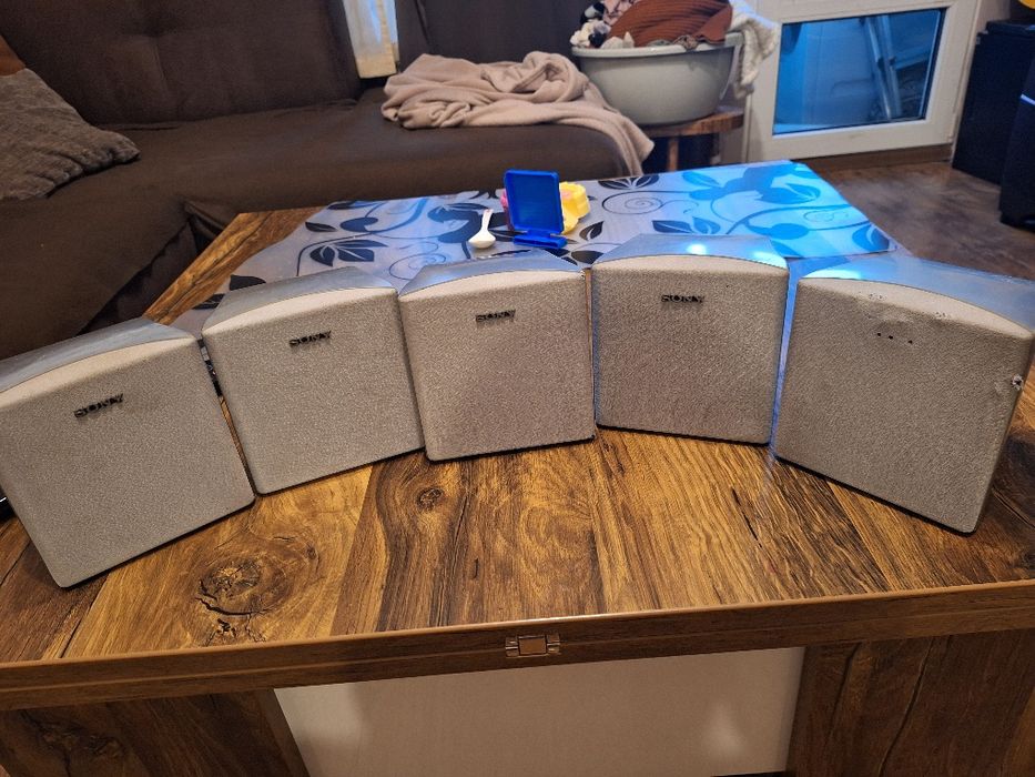 SONY speakers 6 oma