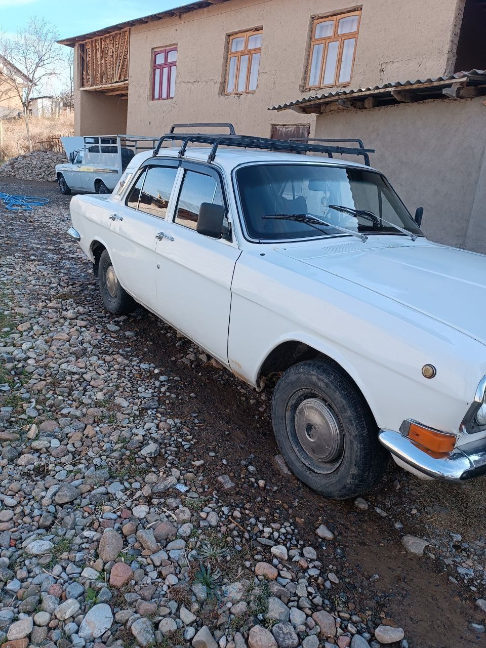 volga 2401 pretsepi bilan sotiladi