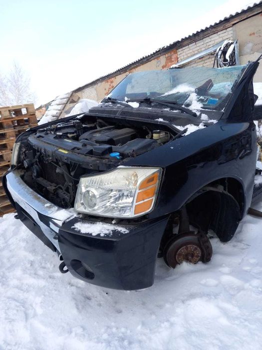 Ниссан Армада Nissan Armada V8 5,6 2005 год USA VK56DE