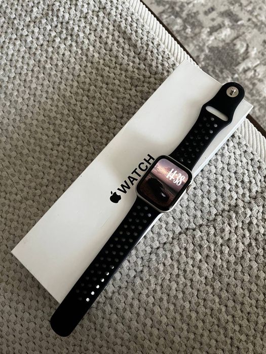 Apple Watch SE (gen2)