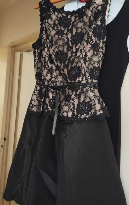Rochie pentru party, neagra, dantela si tafta, marimea 6 US