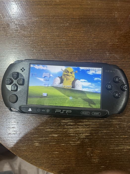 PSP Street E1004
