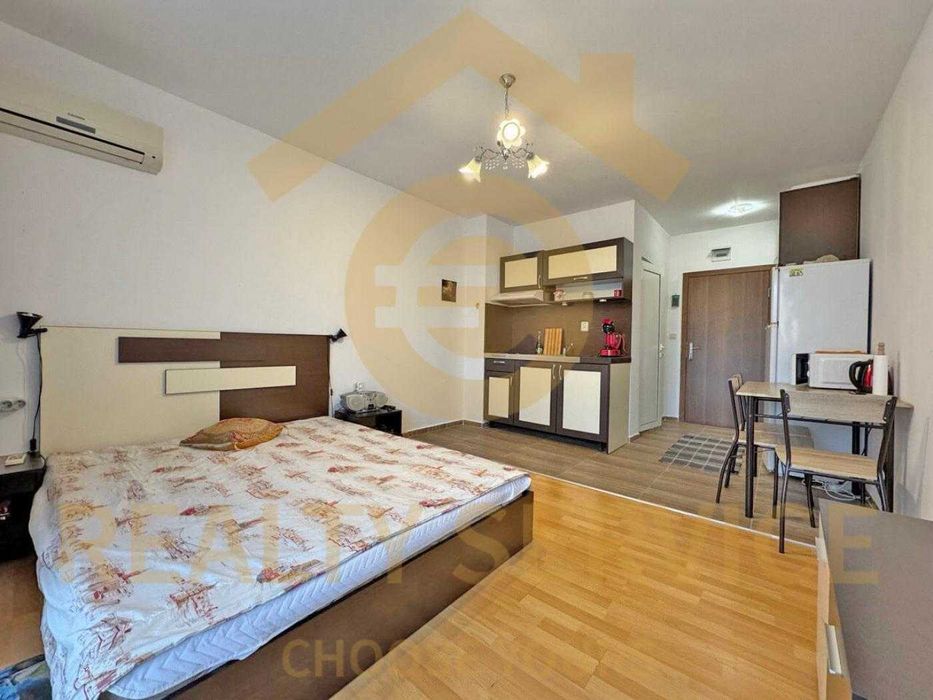 Продава се Едностаен апартамент в к.к. Слънчев бряг - 34 кв.м за 1280 €/кв.м - Снимка #2