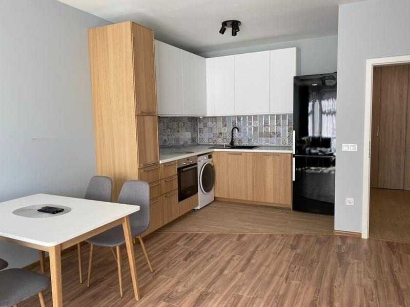 Дава се под наем Двустаен апартамент в София, Витоша - 62 кв.м за 499.8 € - Снимка #3