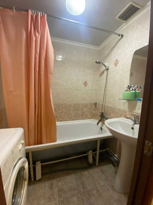 Продам 2х комн кв 11мкр