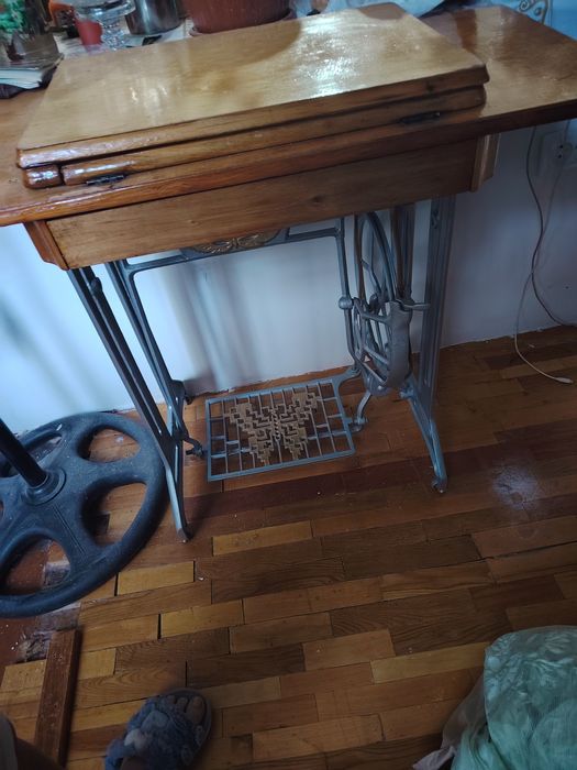 Швейная машинка бабочка