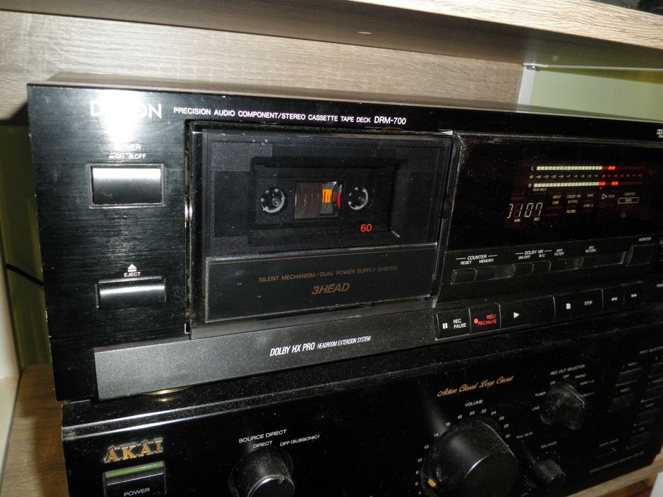 Dekc :  DENON DRM-700