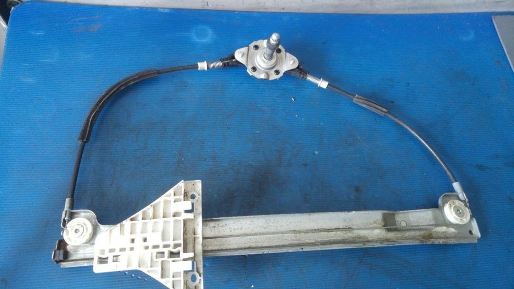 macara manuala usa stanga spate mitsubishi colt 6