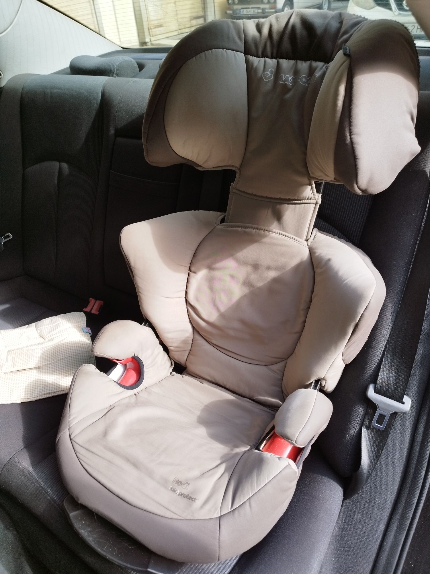 Детско столче за кола Maxi Cosi