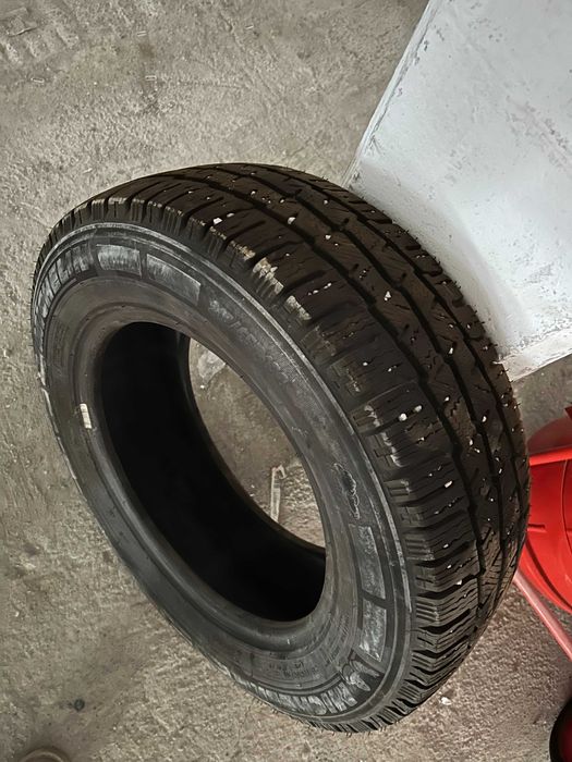 Anvelopa Michelin 215/65R/16C pentru iarna