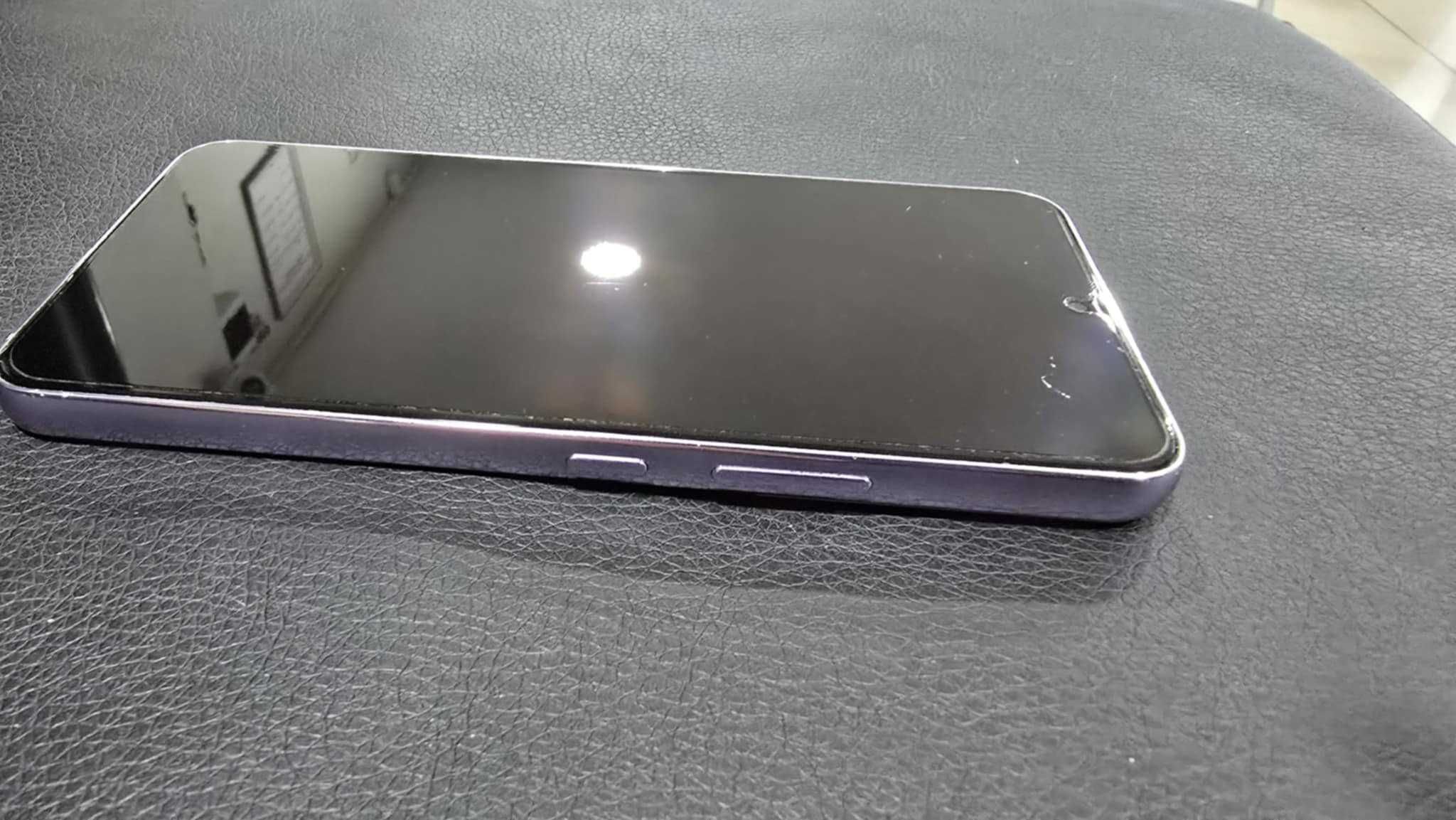 Samsung Galaxy S22 5G 128GB 8GB RAM Dual