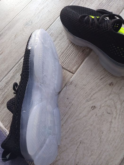 Adidasi cu lumini 35