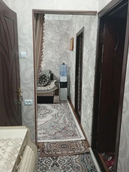 Продаётся 3-комнатная квартира в Мирабадском районе, массив Куйлюк-4