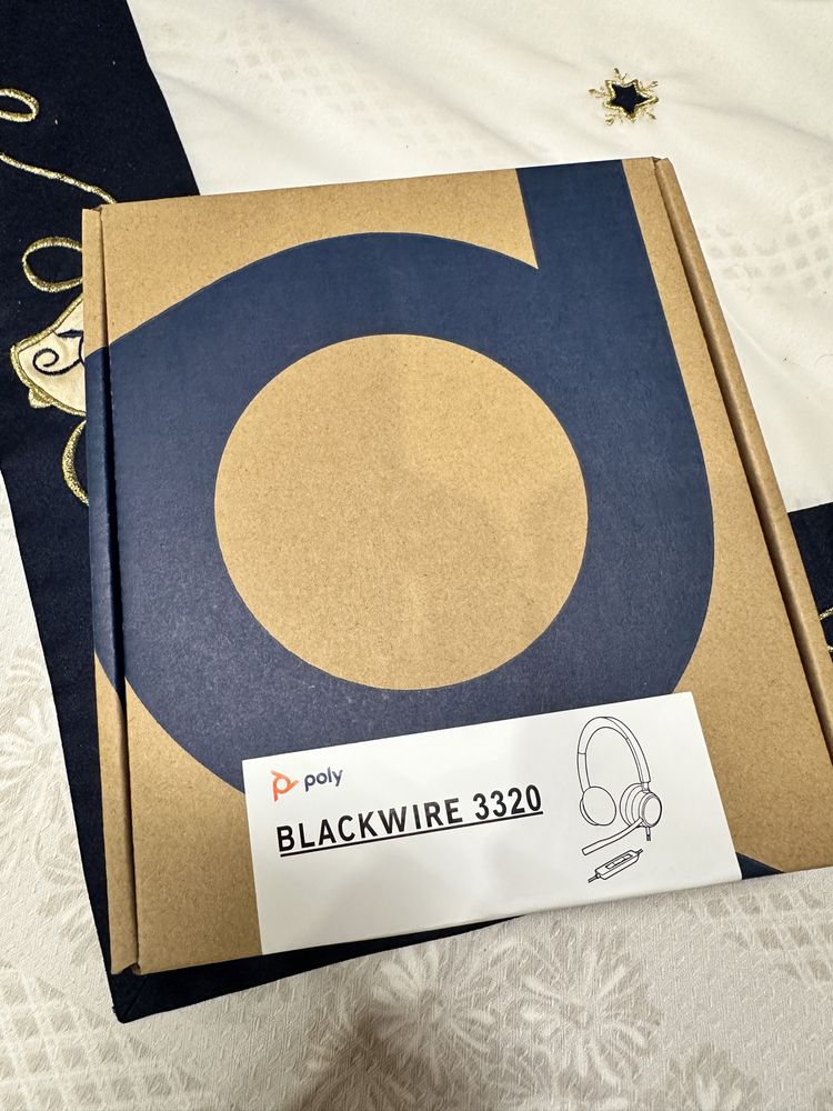 Слушалки Blackwire 3320-M USB-A