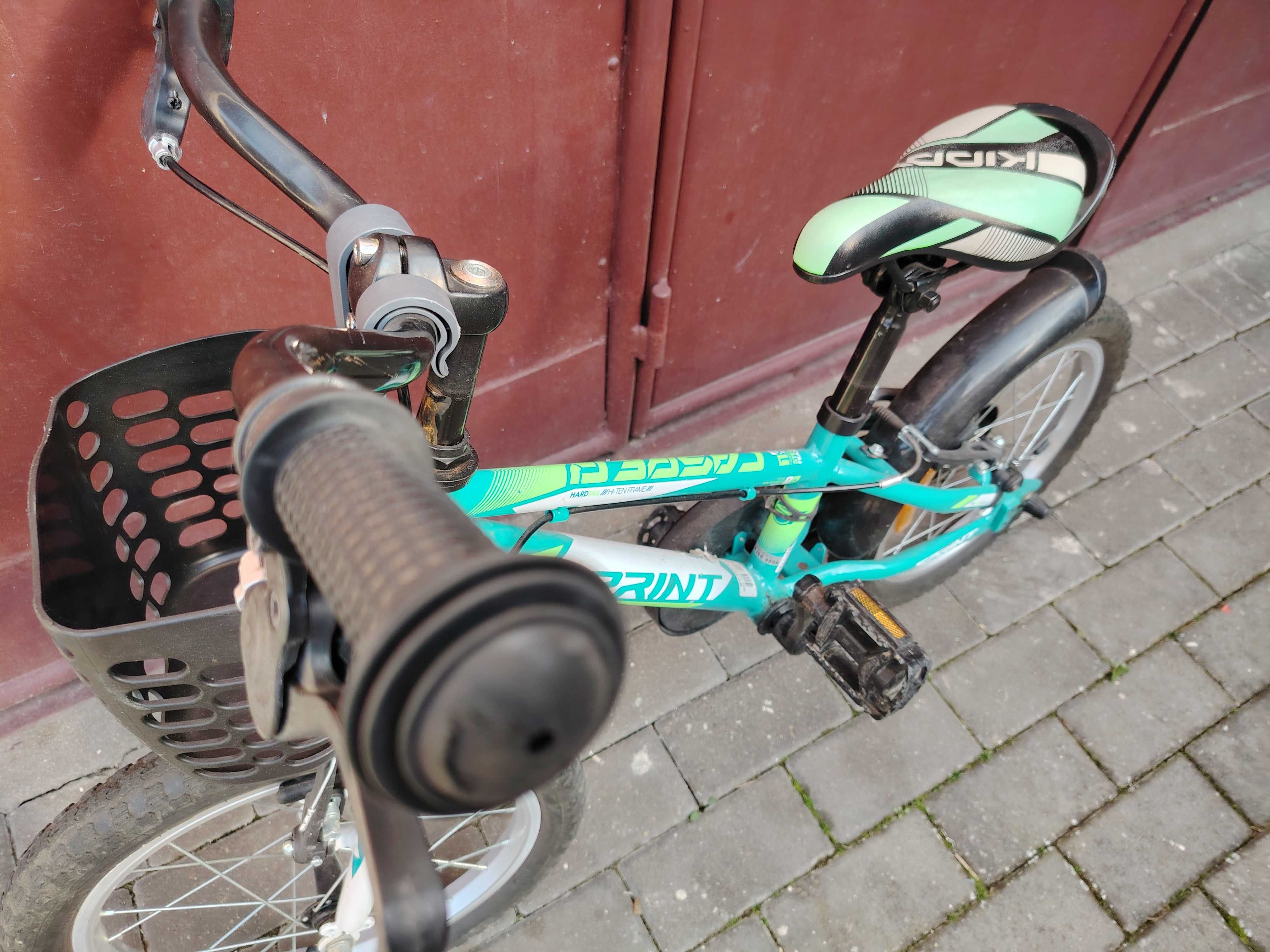 Vand bicicleta copii, folosita putin, primul proprietar, bonus casca