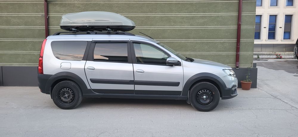 Lada largus cross fl