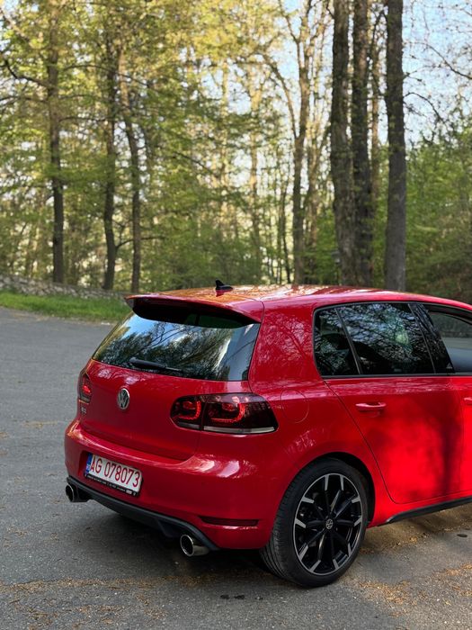 Golf 6 GTI Adidas Edition 2012