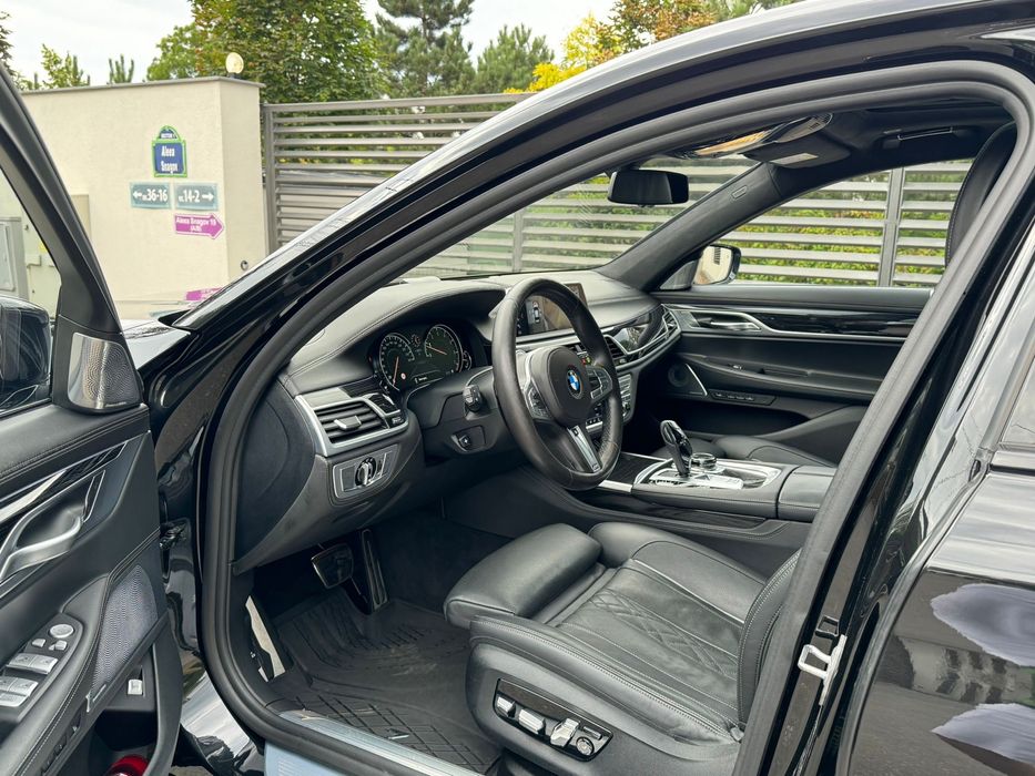Vand BMW 750 ix M Proprietar. Impozit achitat. Revizie recent efectuat