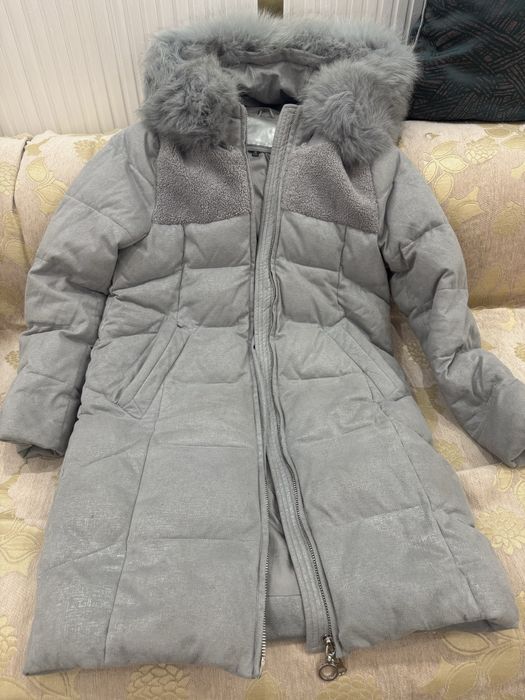 Пуховик б/у, размер М, в хорошем состоянии