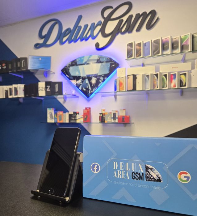 Iphone Se 2020 / Black / DeluxGSM