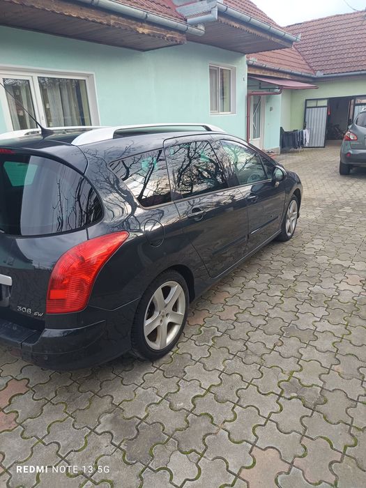 Vând peugot308..an 2010..