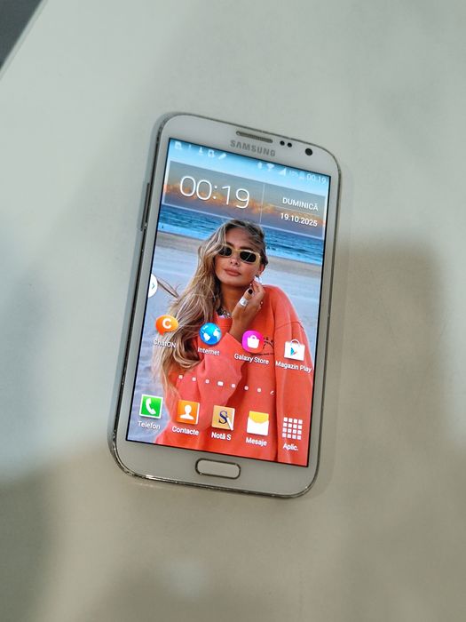 Telefon Samsung cu touchscreen fara încărcător