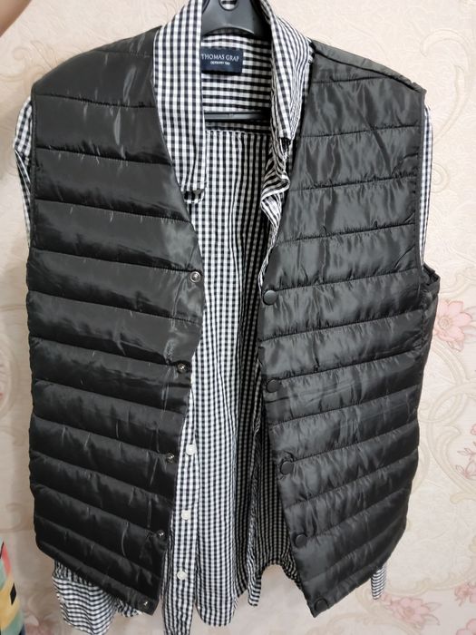 Черная жилетка, размер М ка, заказал из Кореи,