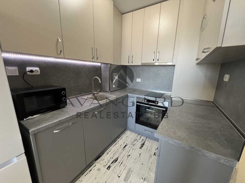 Продава се Тристаен апартамент в Пловдив, Център - 124 кв.м за 1613 €/кв.м - Снимка #4