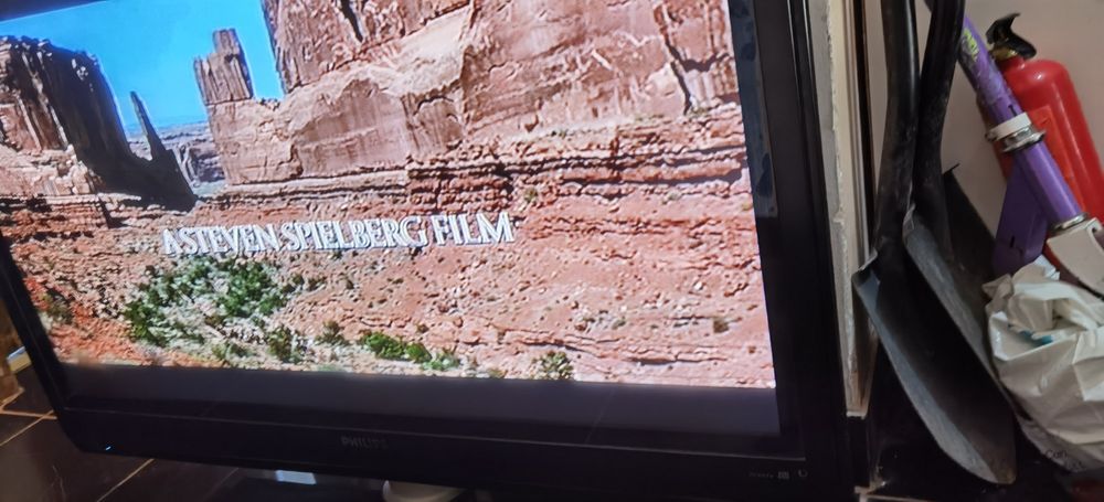 Плазмен телевизор 42инча