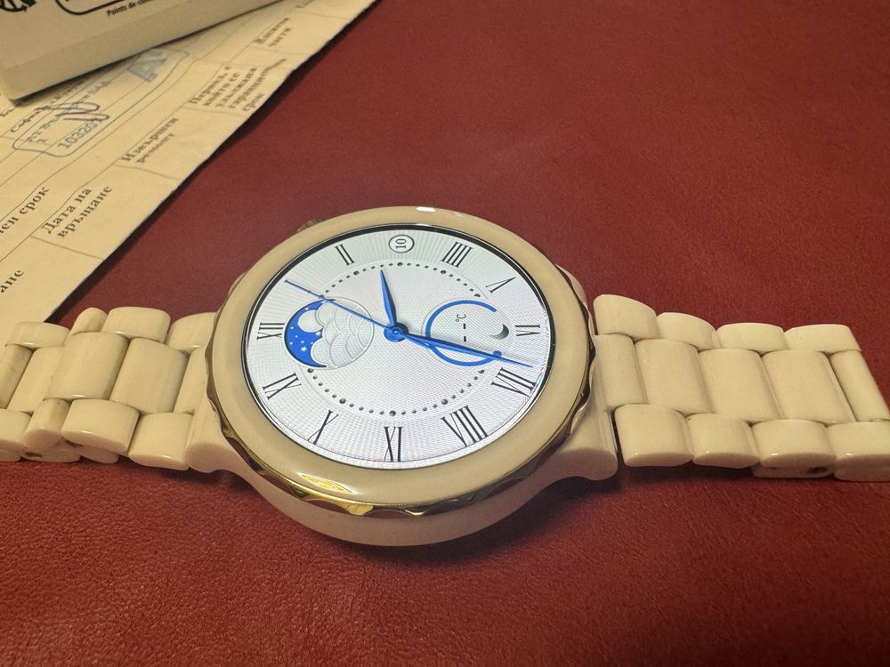 Huawei watch GT3 pro ceramic white