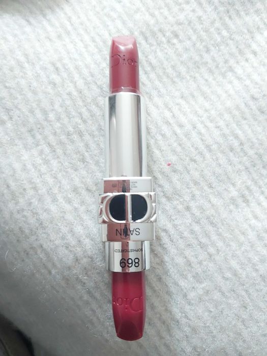 Chiarra FERRGANI  Палитра и червило Christian Dior