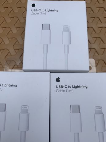 USB кабел Apple към Lighting  Type-C