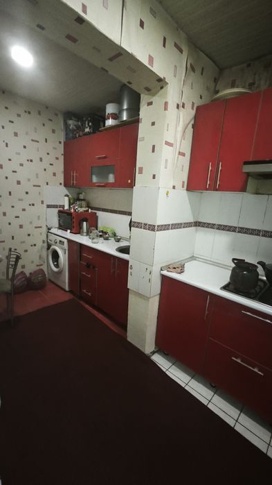 Yunusobod 11 4/1/4 sredniy remont