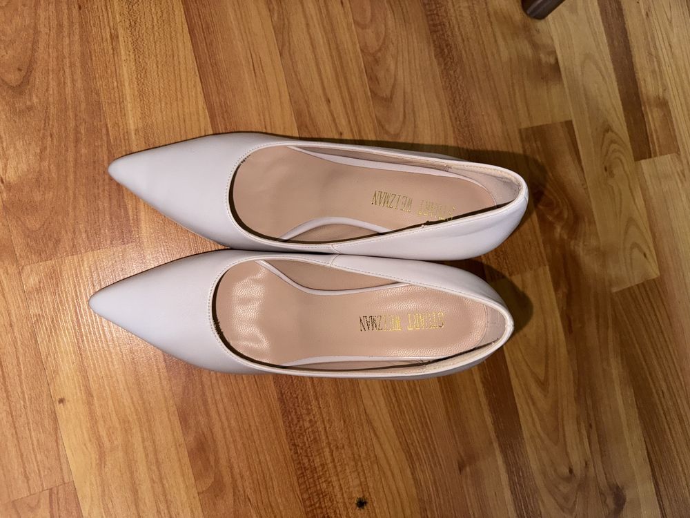 Кожаные туфли бренда STUART WEITZMAN