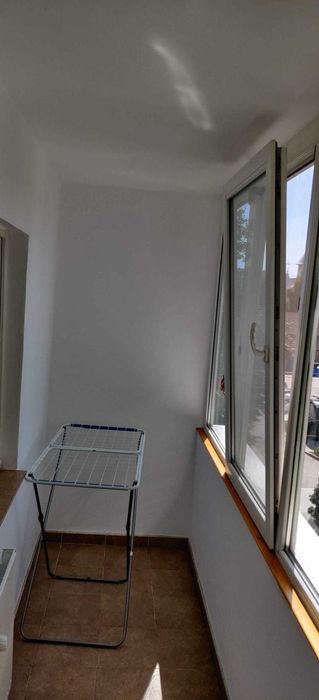 Apartament 1 cameră de închiriat, Zona LIPOVEI centrala proprie, 31 MP