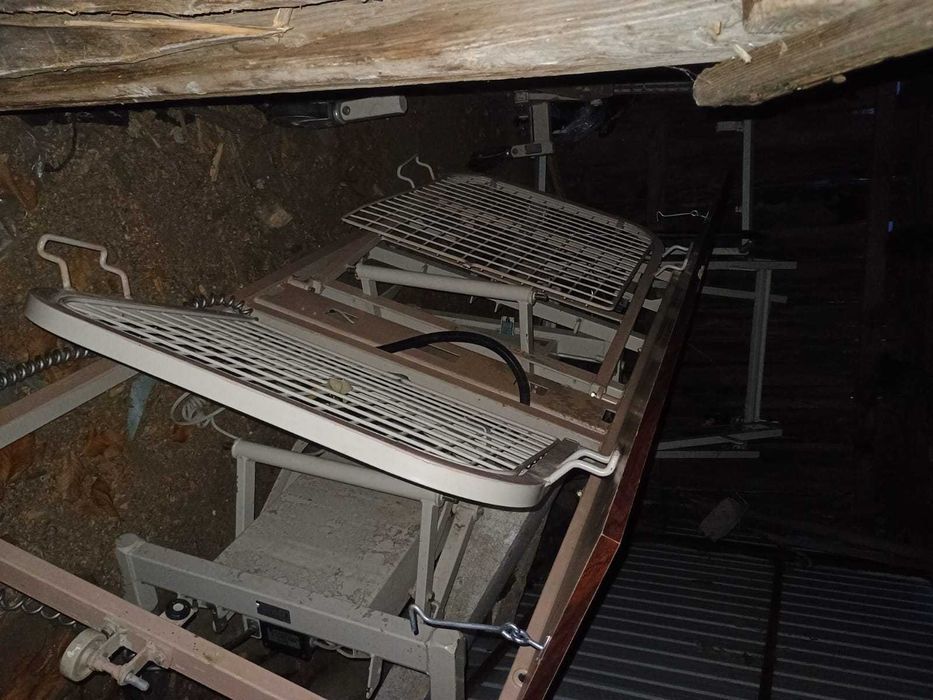 41 Pat electric spital telecomanda/Targa ambulanta spatar reglabil,rot