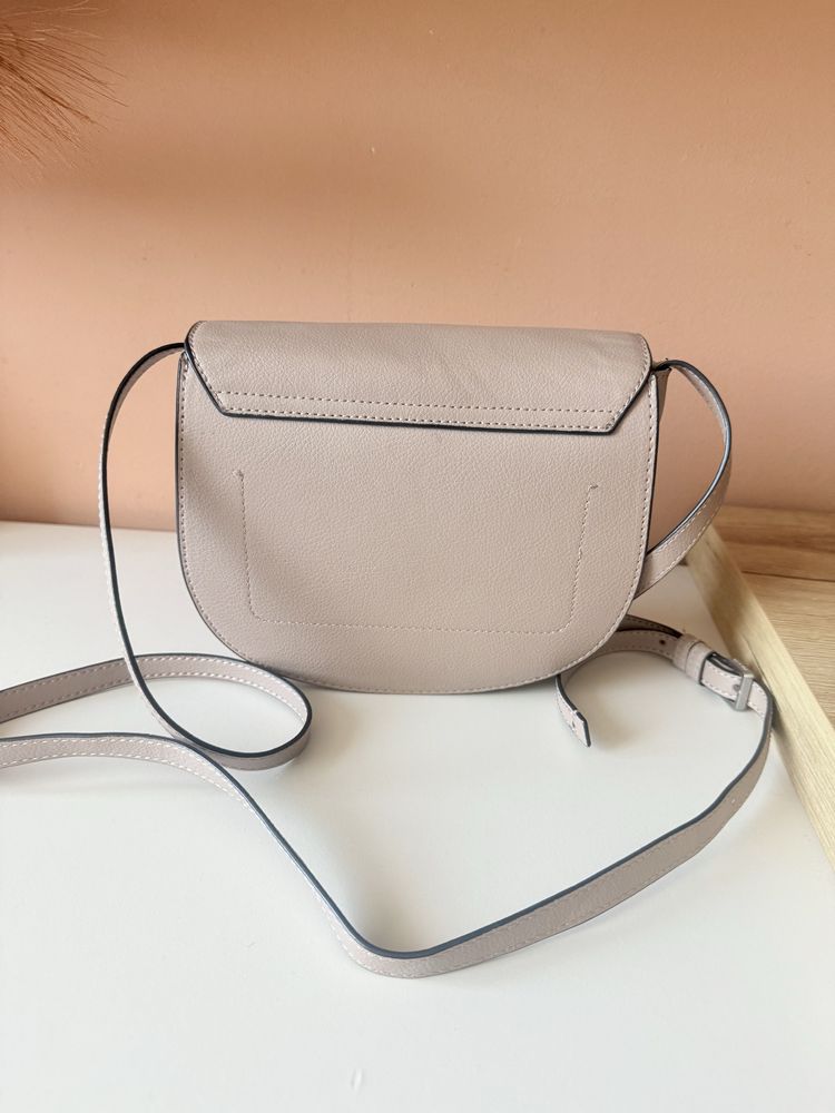 Оригинална чанта Calvin Klein