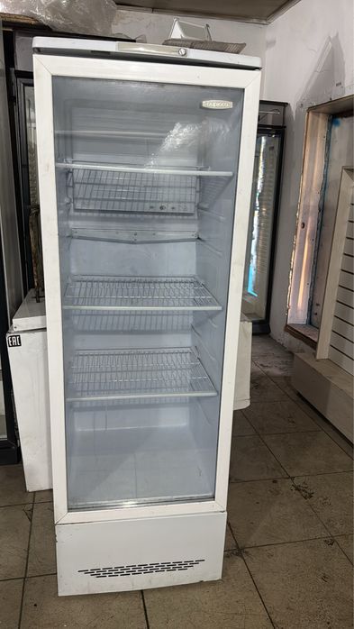 Продам холодильник ветринный