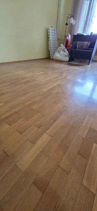 Естествен паркет 20 кв.м.