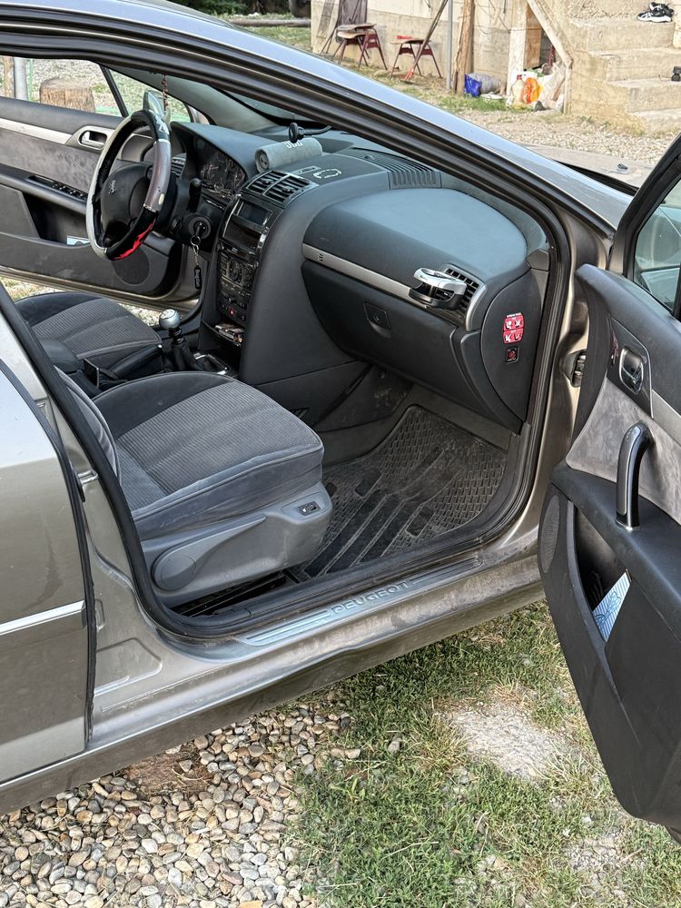 Vand sau schimb pejou 407