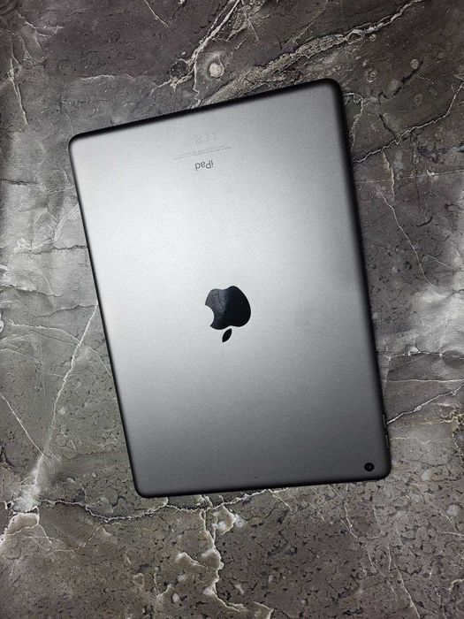 Apple Ipad 9 поколение Wi-Fi (Актау 6-36) лот 804186
