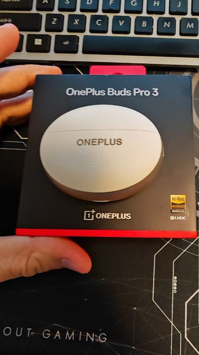 Vând Casti OnePlus Buds Pro 3