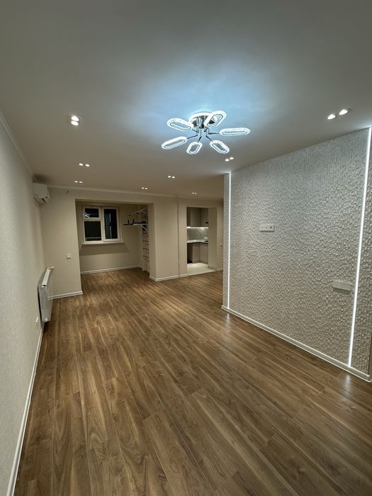 Квартира для семьи. Я хозяин. На перекрестке рядом с Фархад базаром