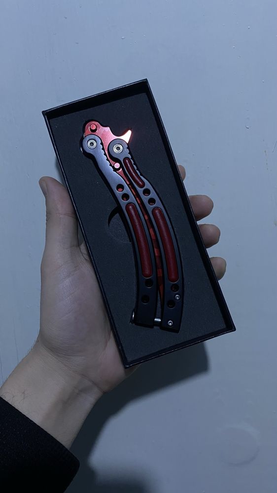 Продам нож сувинир из игры cs2